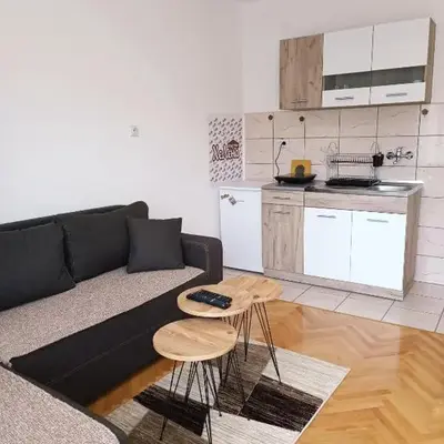 Apartman HeLena