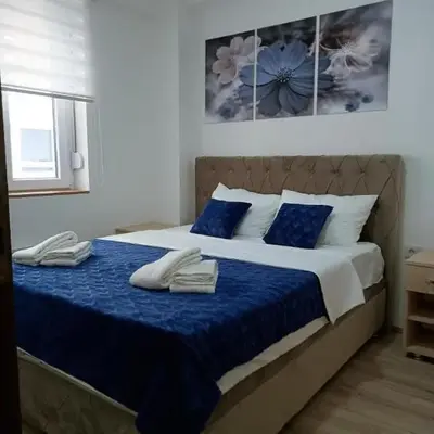 Garden Hill Apartment