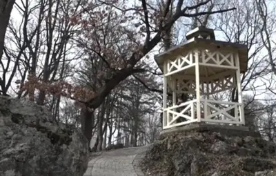 a gazebo sitting on top of a rock at Apartman Vera in Vrnjačka Banja