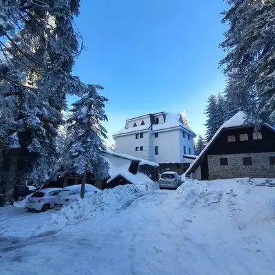 MASSIV Kopaonik centar lux apartmani