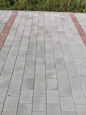 a tile floor with a brick sidewalk at Apartman Sky view - Sokobanja in Soko Banja