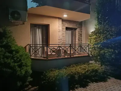 a balcony on the side of a building at Apartman Savić Solaris in Vrnjci