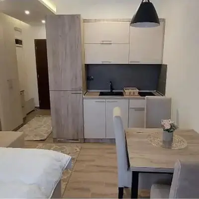 Nikola Residence Hill