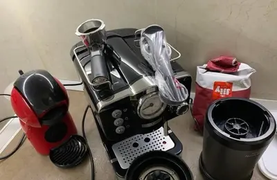 a motor scooter sitting on top of a table at Sofija lux in Jagodina