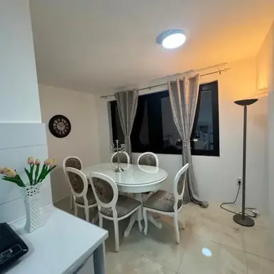 Best Deal Suite
