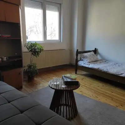 Dona Rooms 4