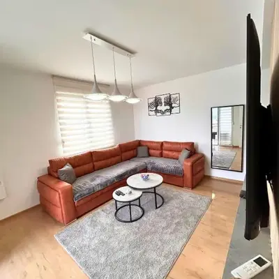 Happiness Apartman