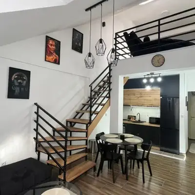 Central Duplex Apartment