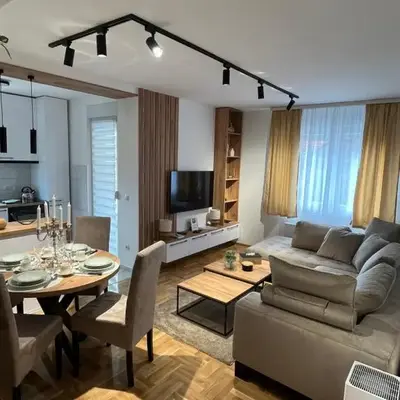 Apartman TiHana
