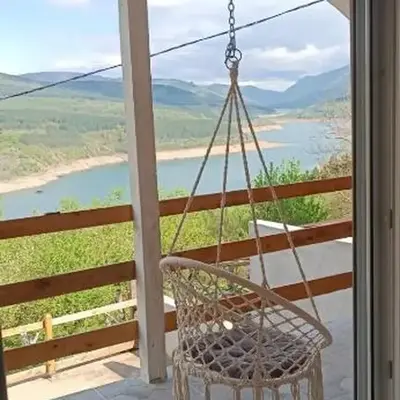 Vila Piramida - Zavojsko jezero-Pirot