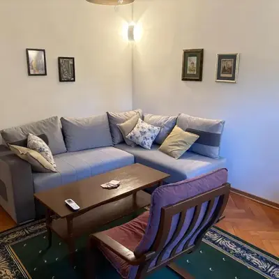 Apartment 4