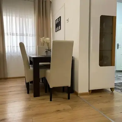 Cozy Townhouse Niš