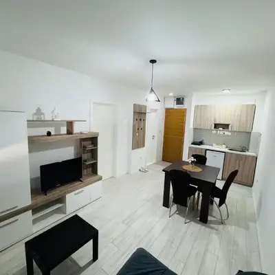 Aqua Apartments 3