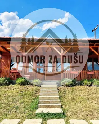 a building with a sign that readsorea zorea dynasty at Odmor za dušu, Bratujevac in Zaječar