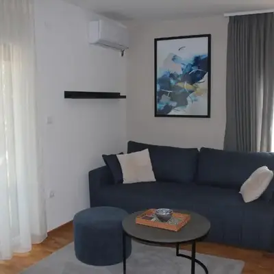 Apartment Ornament Lux B11