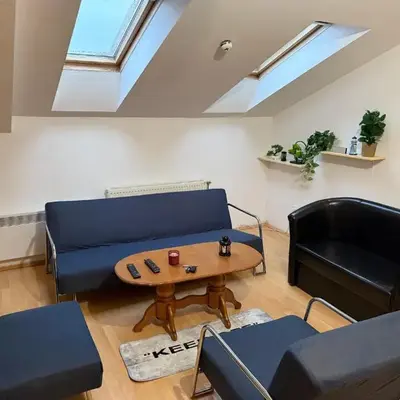 ROOF Apartman