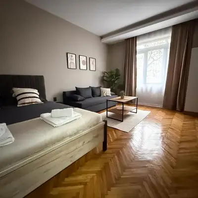 Millenium Apartments City Center