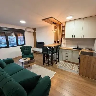 Emerald Residence