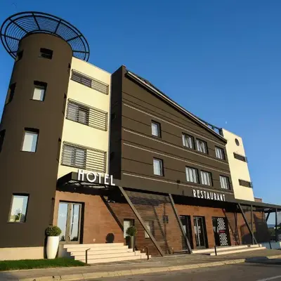Hotel Ideo Lux