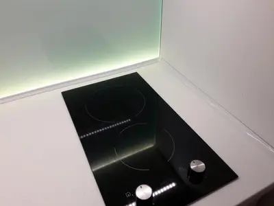 aounter with a black box on a white counter at Apartman Senjak in Pirot