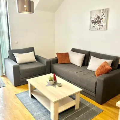 Apartment C10 Dvori