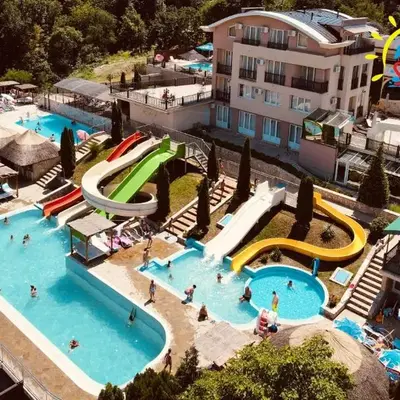 Sunny Hill Apartments & Aqua Park