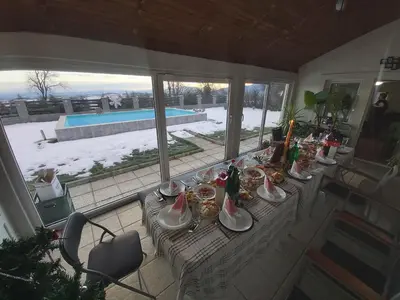 a table with food and drinks on top of it at Vila Boba Bor in Zlot