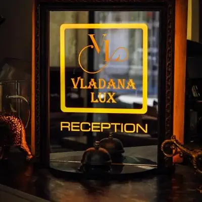 Vladana DELUXE App 2