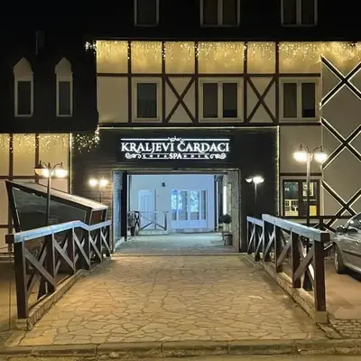 Kopaonik apartmani u Kraljevim Čardacima