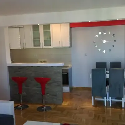 KIKI LUX Apartment