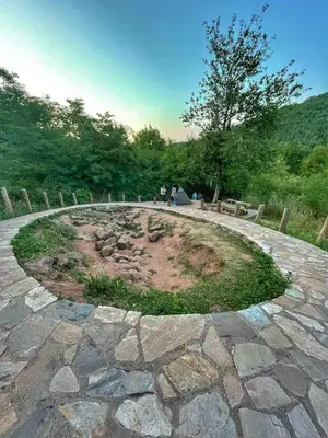 a stone circle in the middle of a road at Apartman Alibi in Boljevac