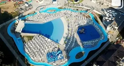 an overhead view of a pool at a resort at NOVAK apartman in Vrnjačka Banja