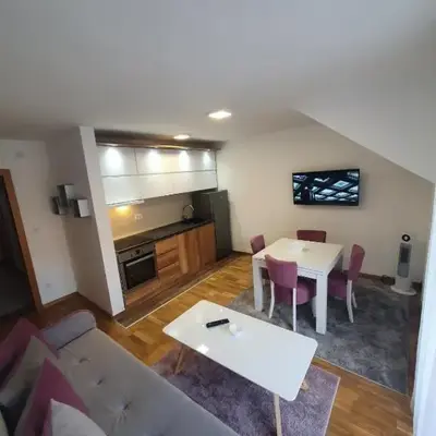 Nina Apartman
