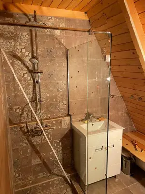 a bathroom with a shower and a sink at Kuća na Kopaoniku - Rani mraz in Kopaonik
