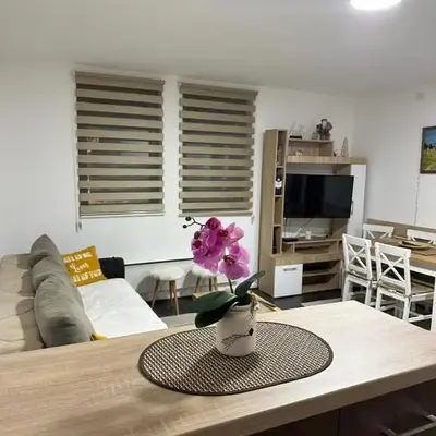 Sunčani breg apartman 7