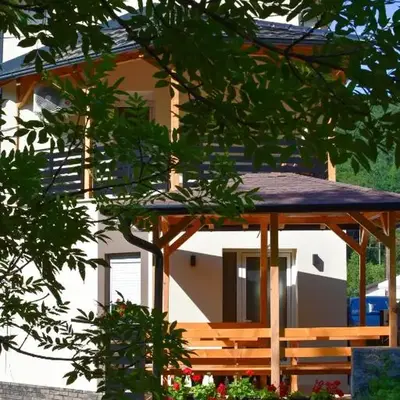 STIV Apartmani
