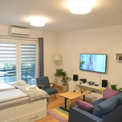 Dekart Apartment