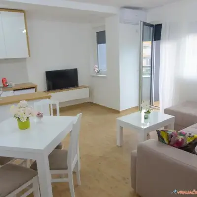 Neda Lux Apartmani 5 nocenja