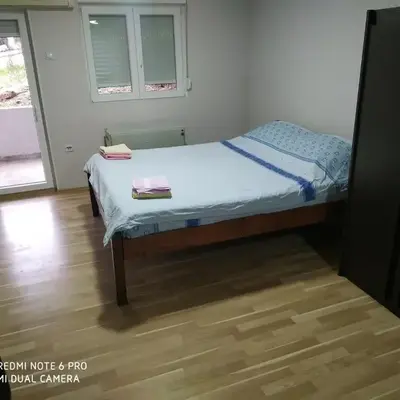 Sweet home B