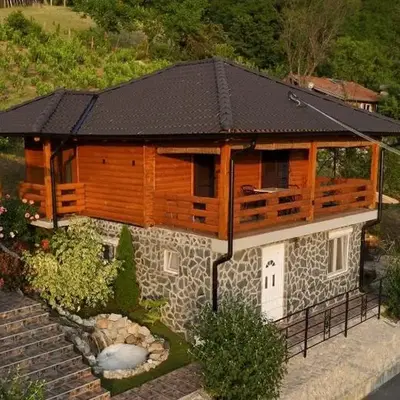 Boja zalaska - drveni apartman