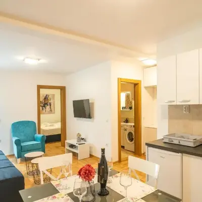 Apartmani Central 7 & Free parking