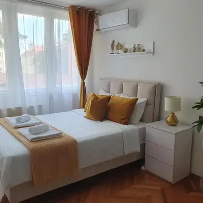 Golden Apartment