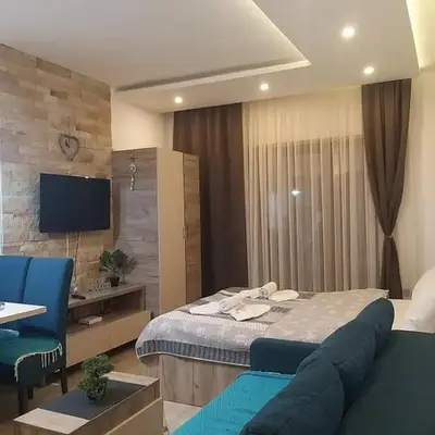Ogy's apartment